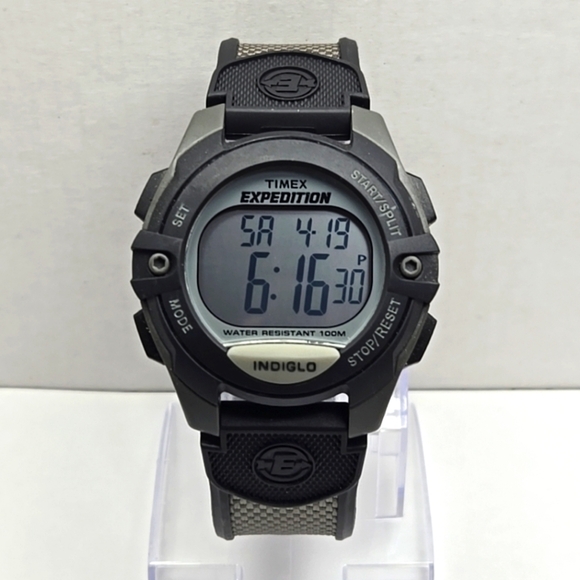 Mens Timex Expedition T40941 Indiglo WR 100m Digital Watch New Battery - Picture 1 of 10